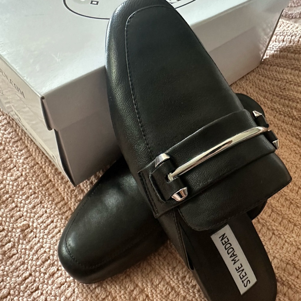 Steve Madden Black Leather Shoes